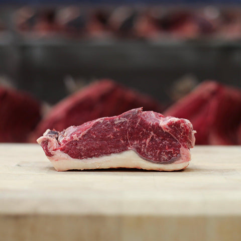 Faux-filet Holstein maturé — pièce contenue dans la Box Découverte Holstein | My Butcher Box